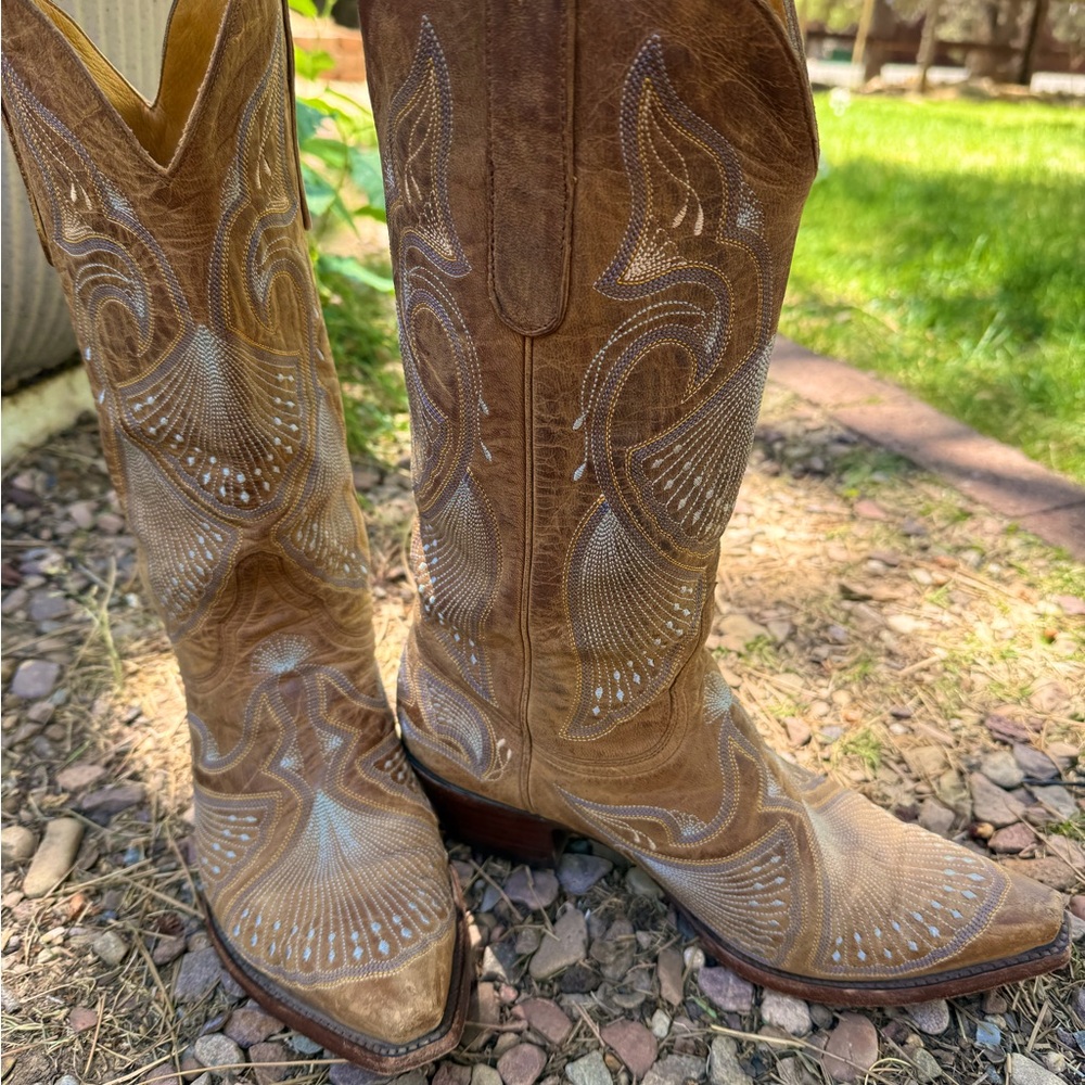 Old Gringo  Boots Brown Light blue  Stitching Western Cowboy Boots. Size 8.5